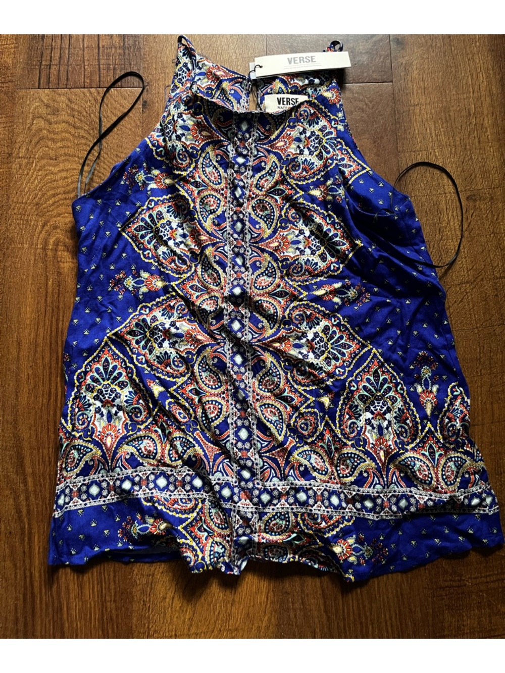 NWT!Sleeveless Royal Blue Paisley Halter Camisole size small